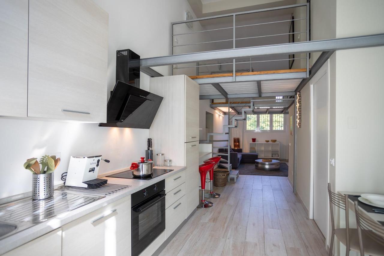 Apartamento Navigli-Duomo Exclusive Design Loft Su Due Piani Con Wifi Milán Exterior foto